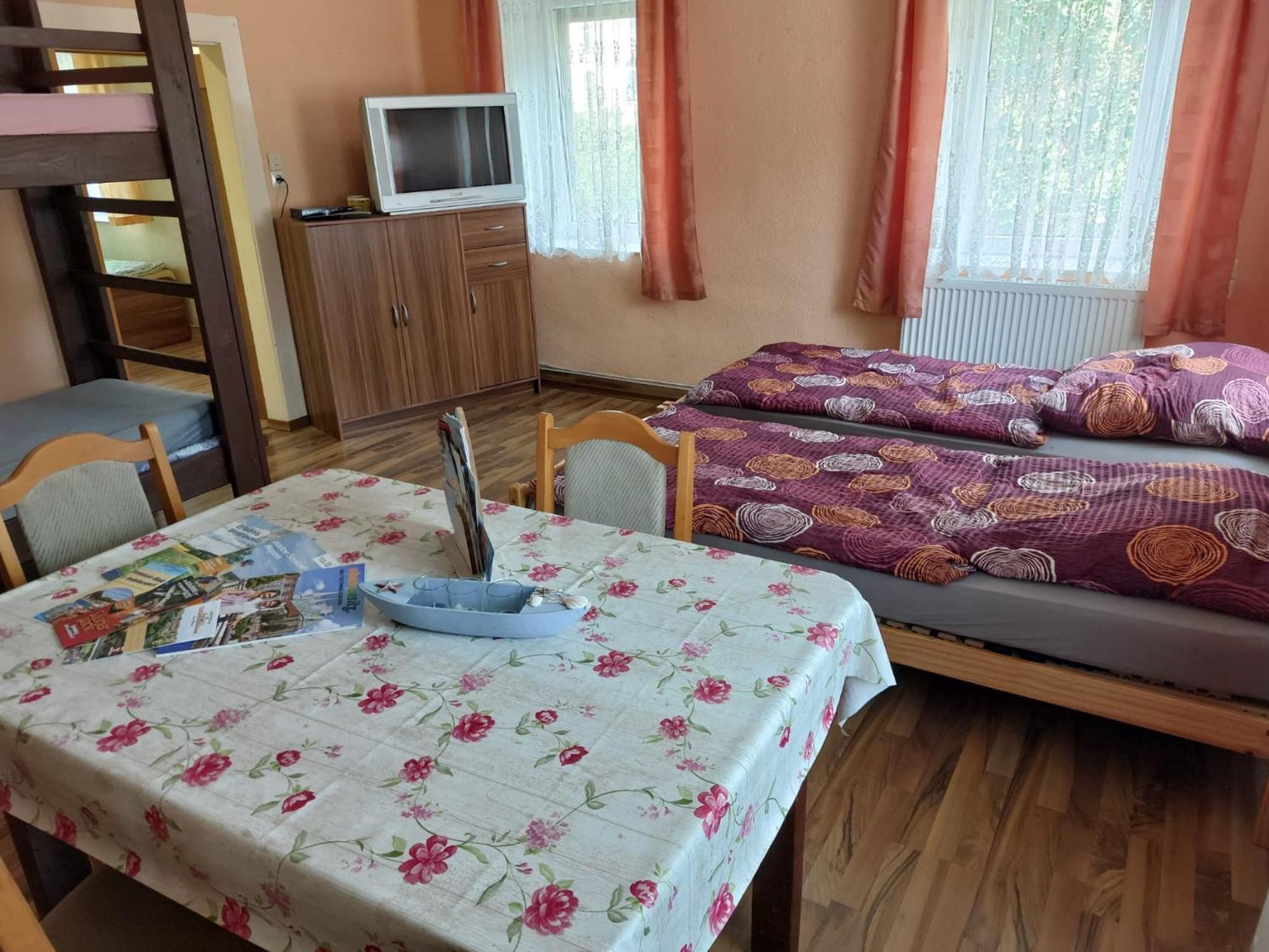 Ferienwohnung Bretnig Grossrohrsdorf ภายนอก รูปภาพ